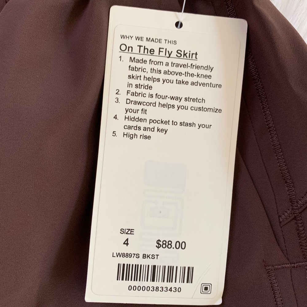 On the fly skirt burgundy BKST lululemon casual - Picture 4 of 4